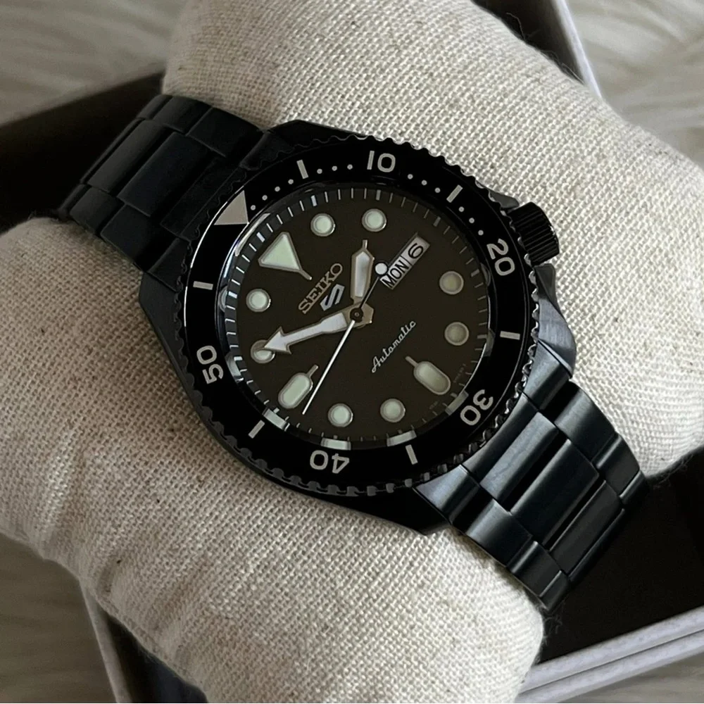 💰SOLD - SRPD65K1- Seiko Men’s 5 Sports Automatic Watch - Picture 3 of 13